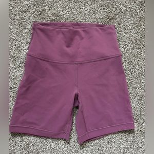 Womens lululemon Wunder Train High-Rise Shorts velvet dust size 6